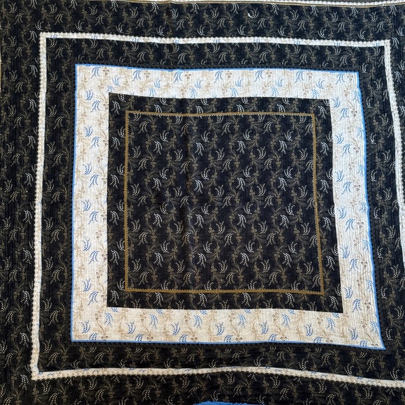 Elegant Black and Blue Fringed Scarf - Picture 2 of 3